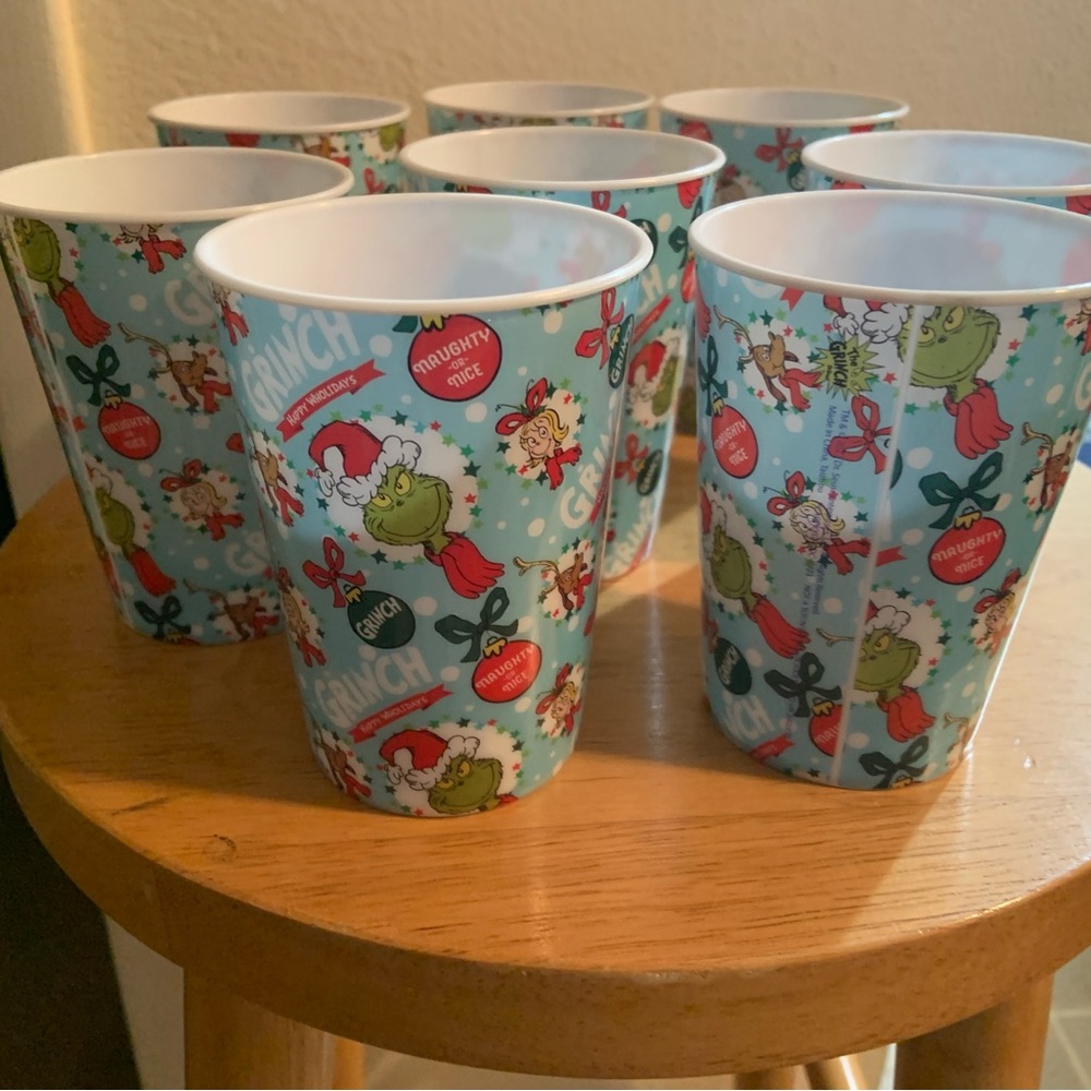 LAST CHANCE! 8 set Grinch Cups. New. Hobby Lobby.
